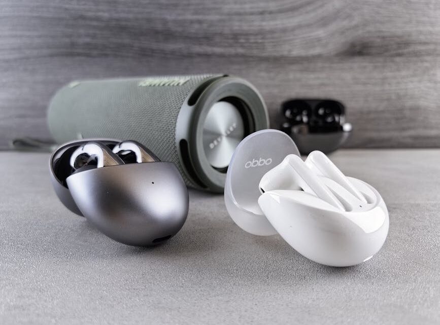 Jak połączyć słuchawki Bluetooth z telefonem? Rozwiązywanie najczęstszych problemów z parowaniem.