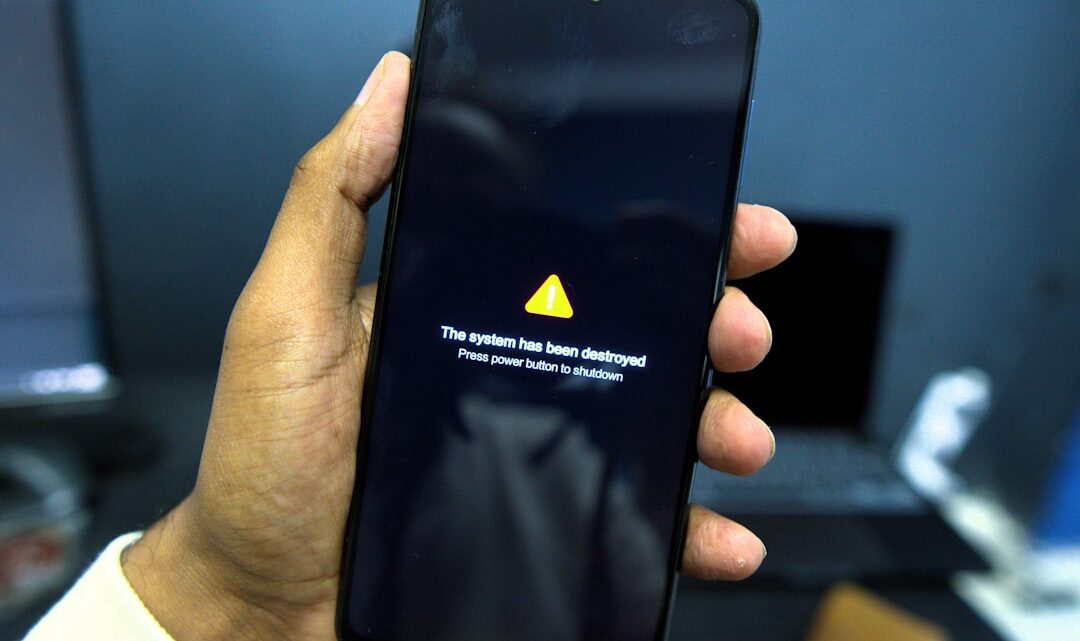 Jak zwolnić miejsce w pamięci telefonu: Kompletny przewodnik czyszczenia Androida i iOS