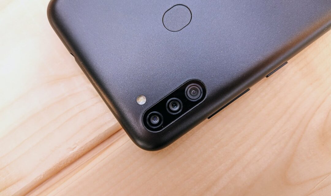 Jak działa skaner linii papilarnych w smartfonie? Bezpieczeństwo i konfiguracja