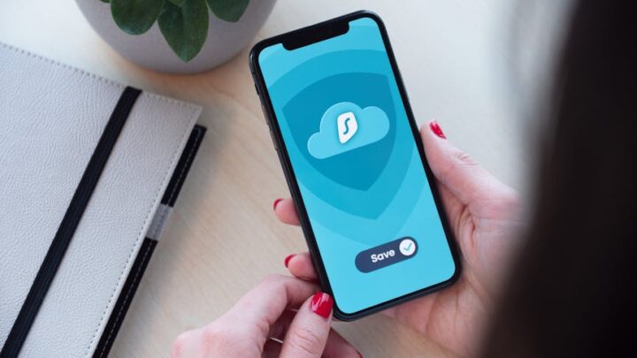 Jak oszczędzać dane mobilne w telefonie (Android i iOS)? Skuteczne sposoby na zmniejszenie zużycia internetu