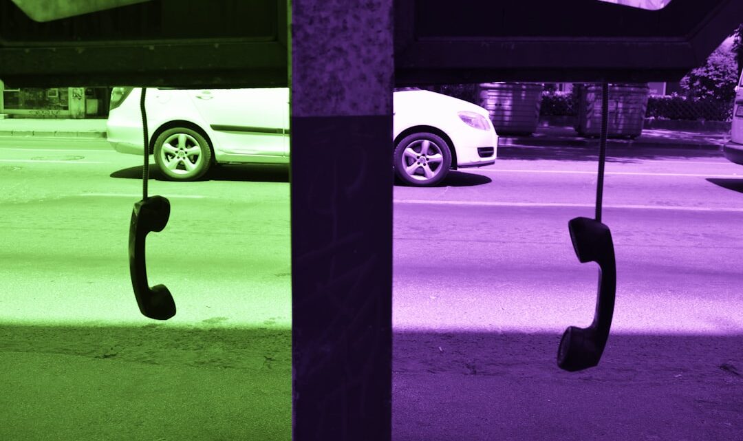 Jak sprawdzić, czy mój telefon jest na podsłuchu? Praktyczne kroki i narzędzia do wykrywania inwigilacji.