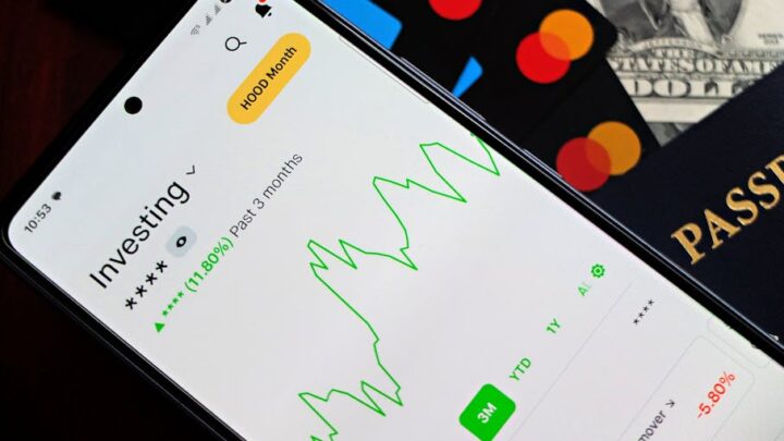 Jakie są najlepsze aplikacje do zarządzania finansami osobistymi na smartfony? Porównanie i bezpieczeństwo.