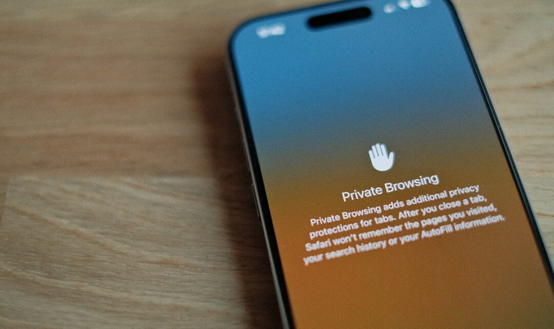 Ochrona przed śledzeniem w internecie mobilnym: Jakie aplikacje i ustawienia chronią Twoją prywatność?