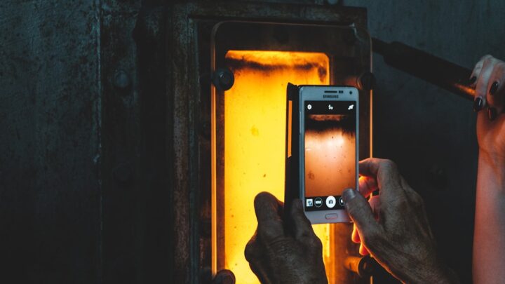 Utrzymanie optymalnej temperatury smartfona podczas intensywnego użytkowania: Porady dotyczące zapobiegania przegrzewaniu