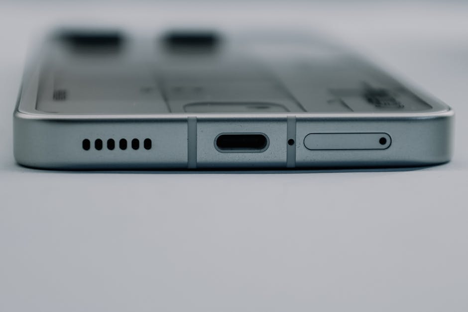 Jak dbać o port ładowania USB-C/Lightning w smartfonie: Czyszczenie, ochrona i zapobieganie uszkodzeniom?