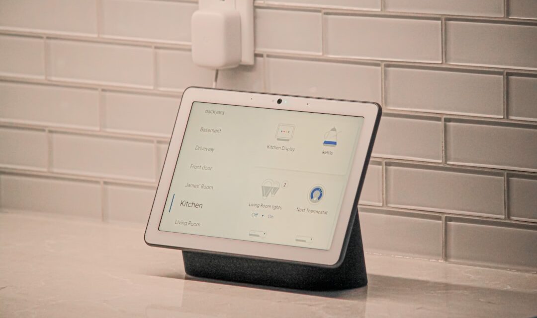 Jak skonfigurować Google Home/Google Nest na smartfonie do sterowania inteligentnym domem (Android i iOS)?