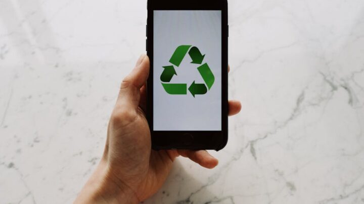 Recykling smartfonów i ich komponentów: Gdzie oddać zużyty telefon, wpływ na środowisko i odzysk metali rzadkich