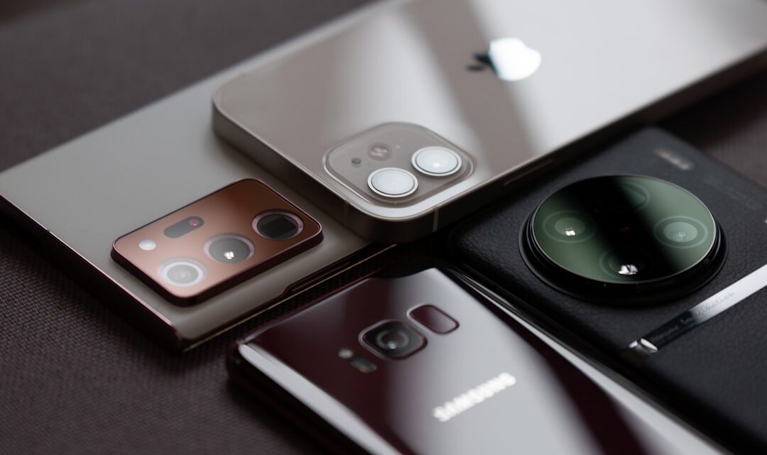Kalibracja kolorów ekranu smartfona dla twórców treści: Jak uzyskać profesjonalną precyzję obrazu i spójność barw (Android i iOS)?