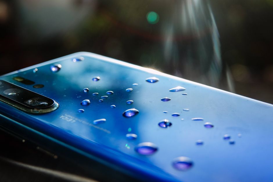 Czyszczenie i optymalizacja czujników smartfona (Face ID)