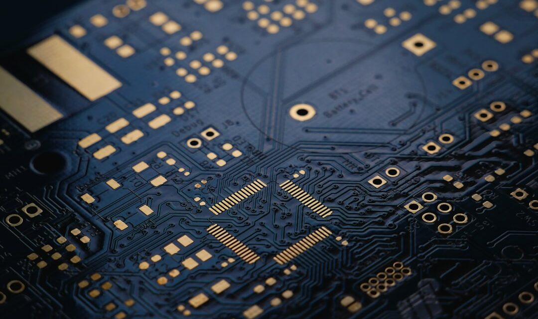 Smartfon w pętli rozruchowej: Diagnostyka płyty głównej i PMIC